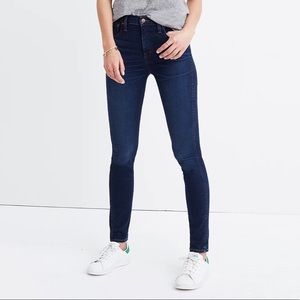 Madewell Petite 10" High-Rise Skinny Jeans in Hayes Wash (size 29)